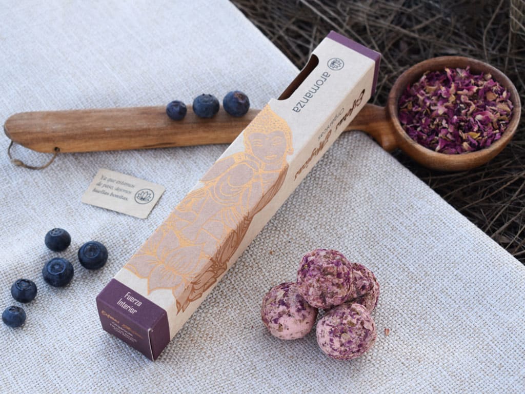 Sahumerio Esfera Organica Frutos Rojos - Aromanza3