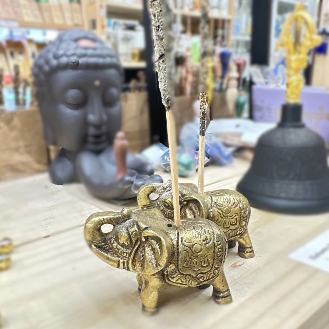 Elefante Bronce Pequeño Porta Inciensos2
