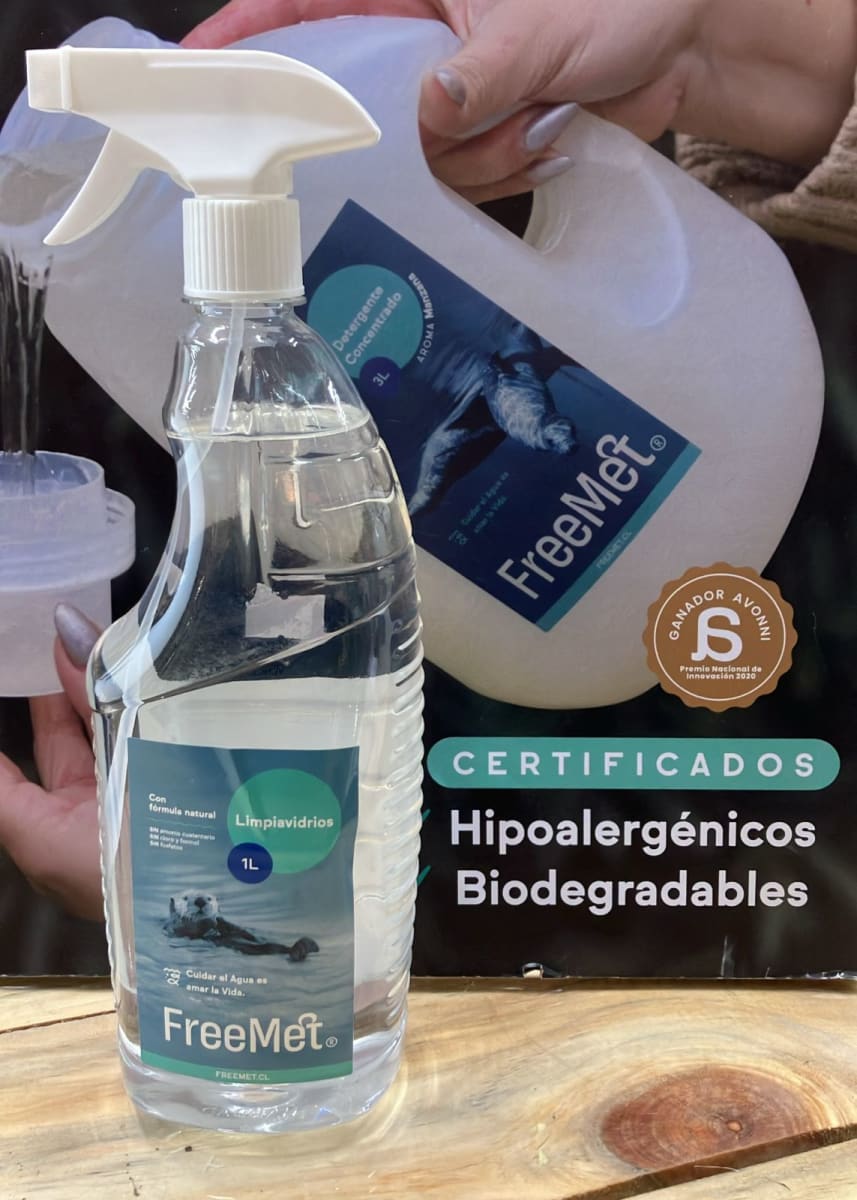 LIMPIAVIDRIOS FREEMET 1 LITRO1