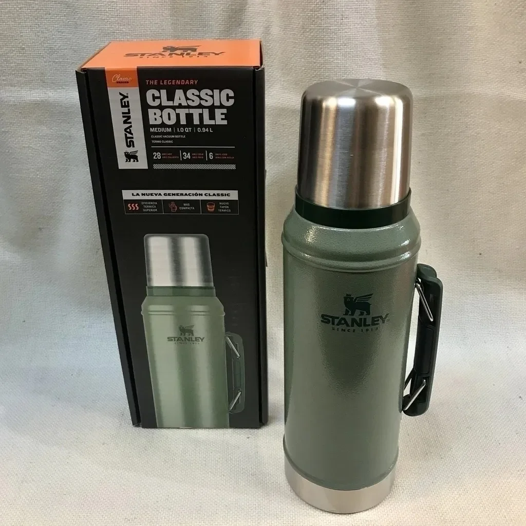 TERMO STANLEY CLASSIC BOTTLE 0.94 LT VERDE1