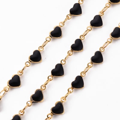 Cadena figura corazón esmaltado baño de oro / metro