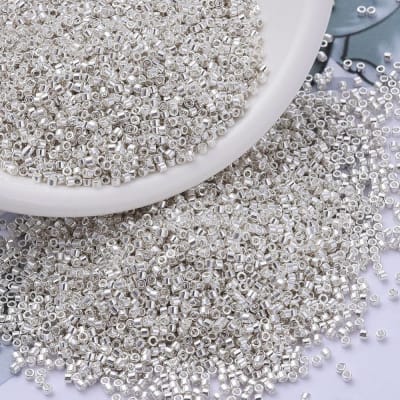 Cuentas de miyuki delica 11/0 mostacilla baño plata silver / gramo