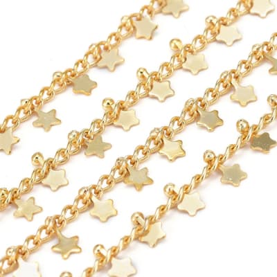 Cadena mini estrellas colgantes baño de oro platino / metro