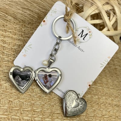 Llavero con relicario corazón dos fotos personalizado plateado / unidad