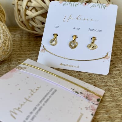 Regalo especial collar con colgantes manifestar / set