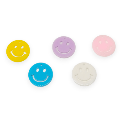 Dije colgante Caritas acrílicas multicolor 20 mm / unidad