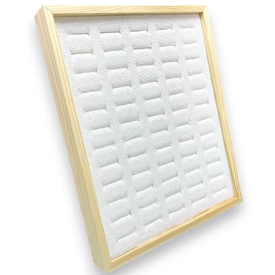 Exhibidor mostrario 60 anillos tela madera / unidad