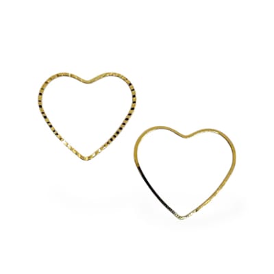 Figura cerrada corazón baño de oro 19x21 mm/ unidad