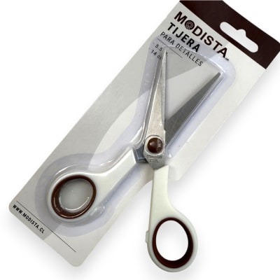 Tijera para corte de hilo cordón o nylon modista / unidad