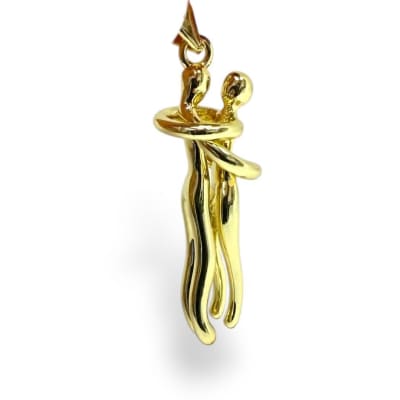 Dije colgante pareja abrazo 25 mm baño de oro / unidad