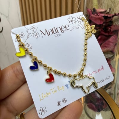 Collar cadena mapa venezuela corazones tricolor baño de oro / unidad