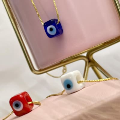 Collar cadena ajustable veneciana ojo turco cubo protección / unidad