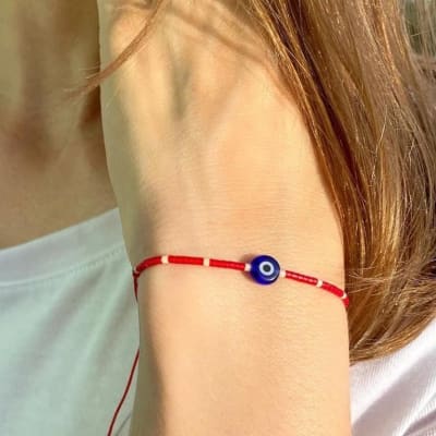 Pulsera protección ojo turco y miyuki hilo rojo ajustable / unidad