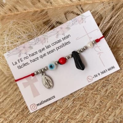 Pulsera protección virgen azabache plateado hilo rojo ajustable / unidad