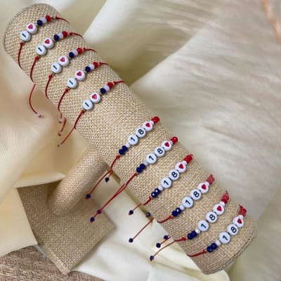 Pulsera hilito rojo dieciochero tricolor chile ajustable / unidad