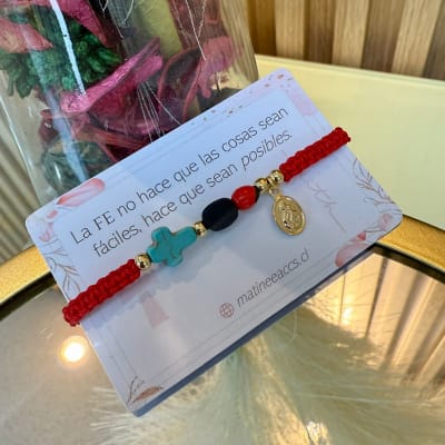 Pulsera hilito rojo protección con azabache virgen del Carmen / unidad