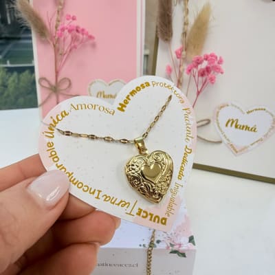 Collar con relicario corazón flores dos fotos personalizado para regalo / unidad