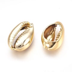 Dije conector concha mar de cauri baño de oro / unidad 0