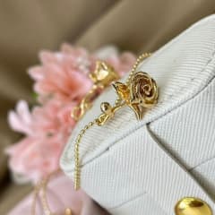 Collar rosa encantada regalo especial / unidad 0