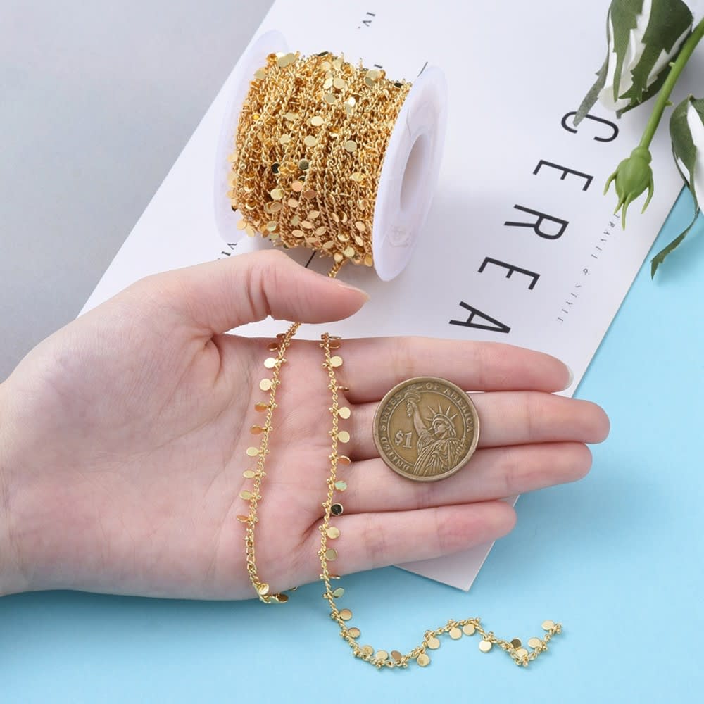 Cadena mini círculos cruces colgantes baño de oro / metro3