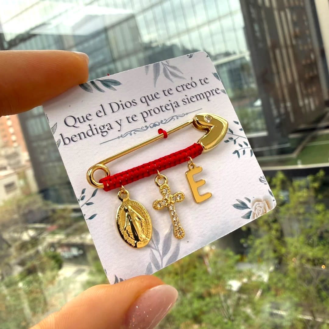 Broche de seguridad alpita tejido rojo virgen inicial / unidad2