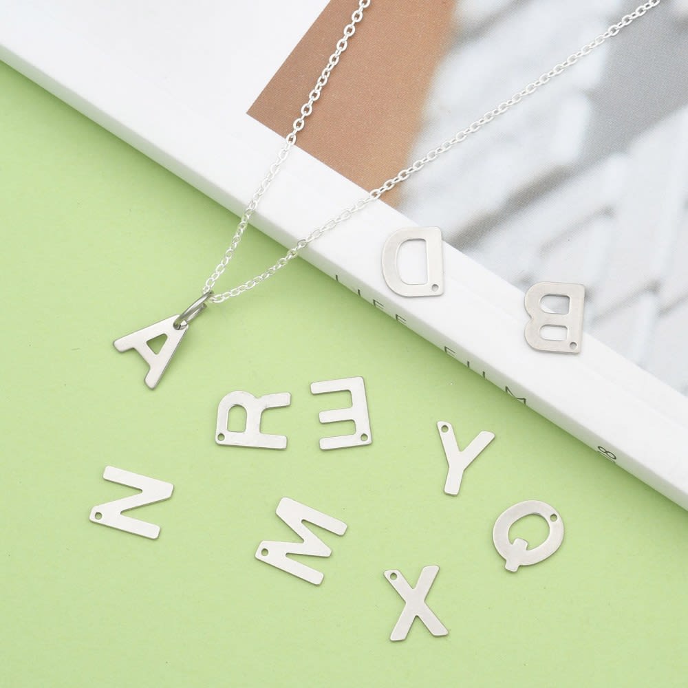Letras colgantes abecedario 11 mm acero plateado / unidad3