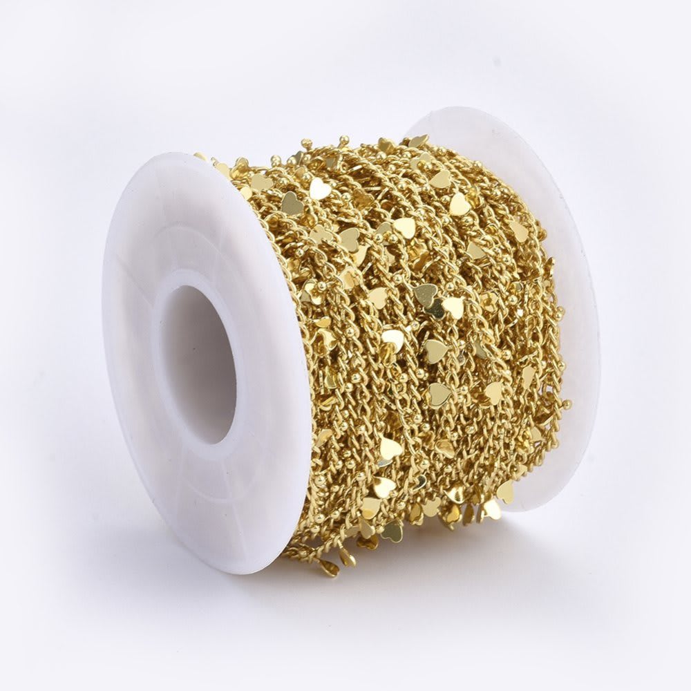 Cadena mini corazones colgantes baño de oro platino / metro3