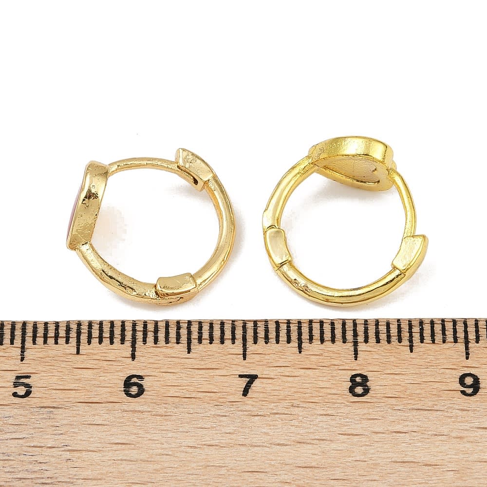 Aros argollas huggie corazón rojo 14 mm baño oro / par2