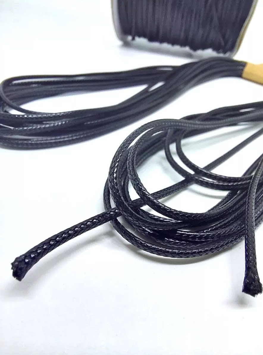 Hilo trenzado encerado piel de serpiente 1.5 mm / metro8