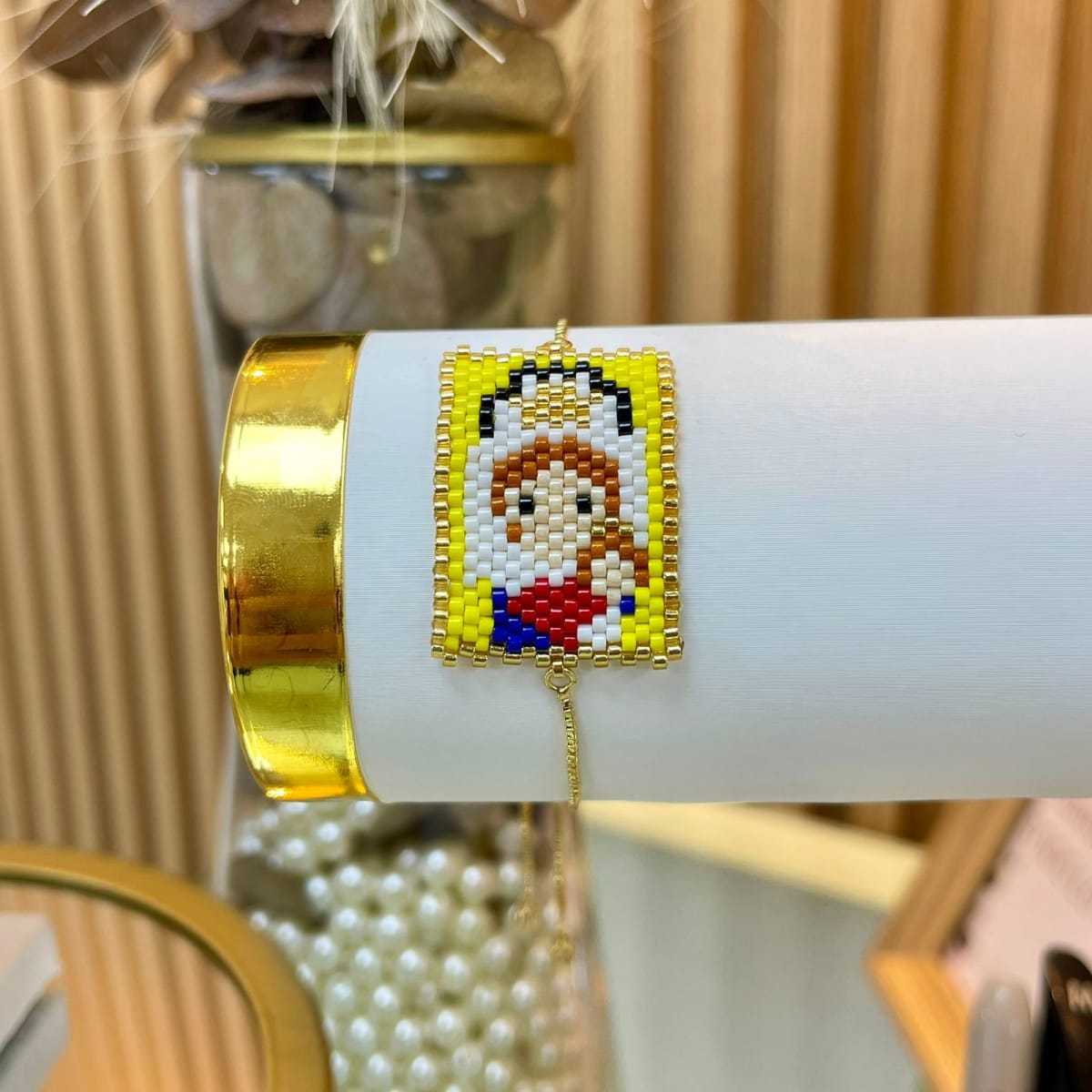 Accesorios con virgen Chiquinquirá tejida cuadrada VTE / unidad3