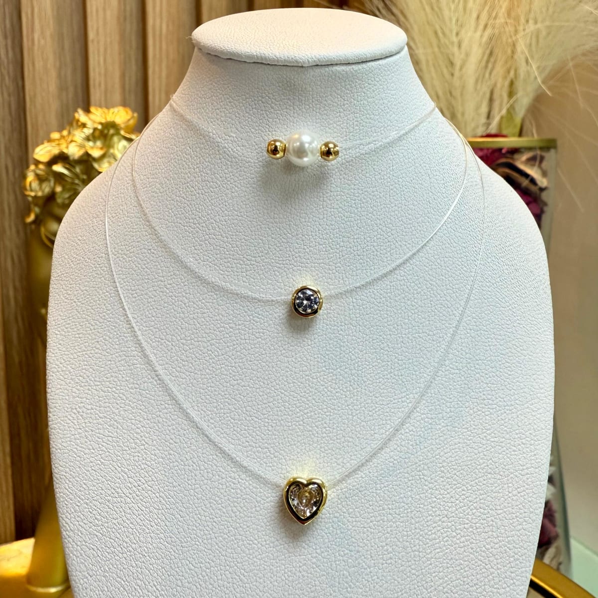 Collar choker invisible fantasmita punto de luz perla VTE / unidad1