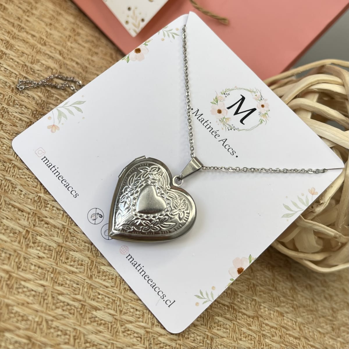 Collar con relicario corazón dos fotos personalizado plateado / unidad3