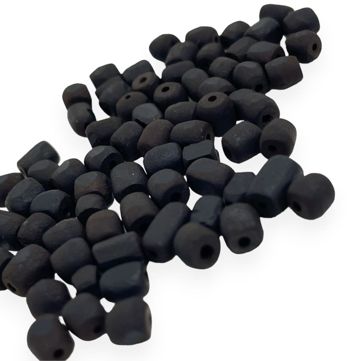 Dije pasador azabache barril 5 a 8 mm / unidad1