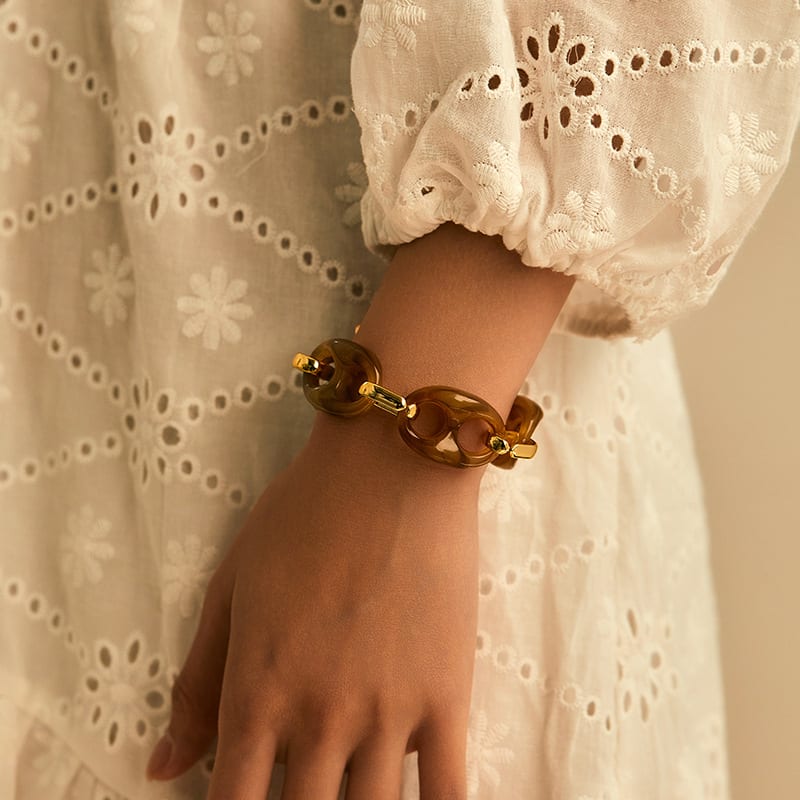 Maxi pulsera acrílica grano café chunky 33 mm / unidad2