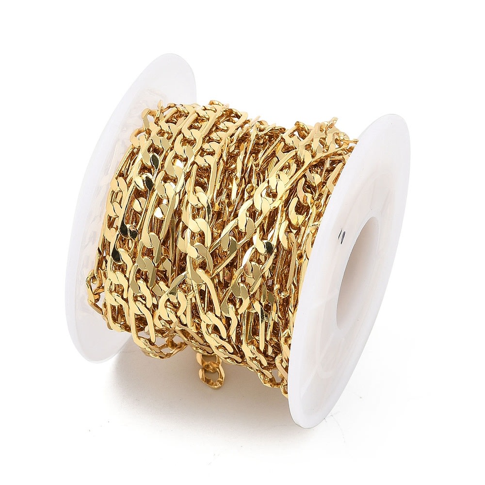 Cadena de eslabones tipo cartier 7x4.5 mm baño oro / metro2