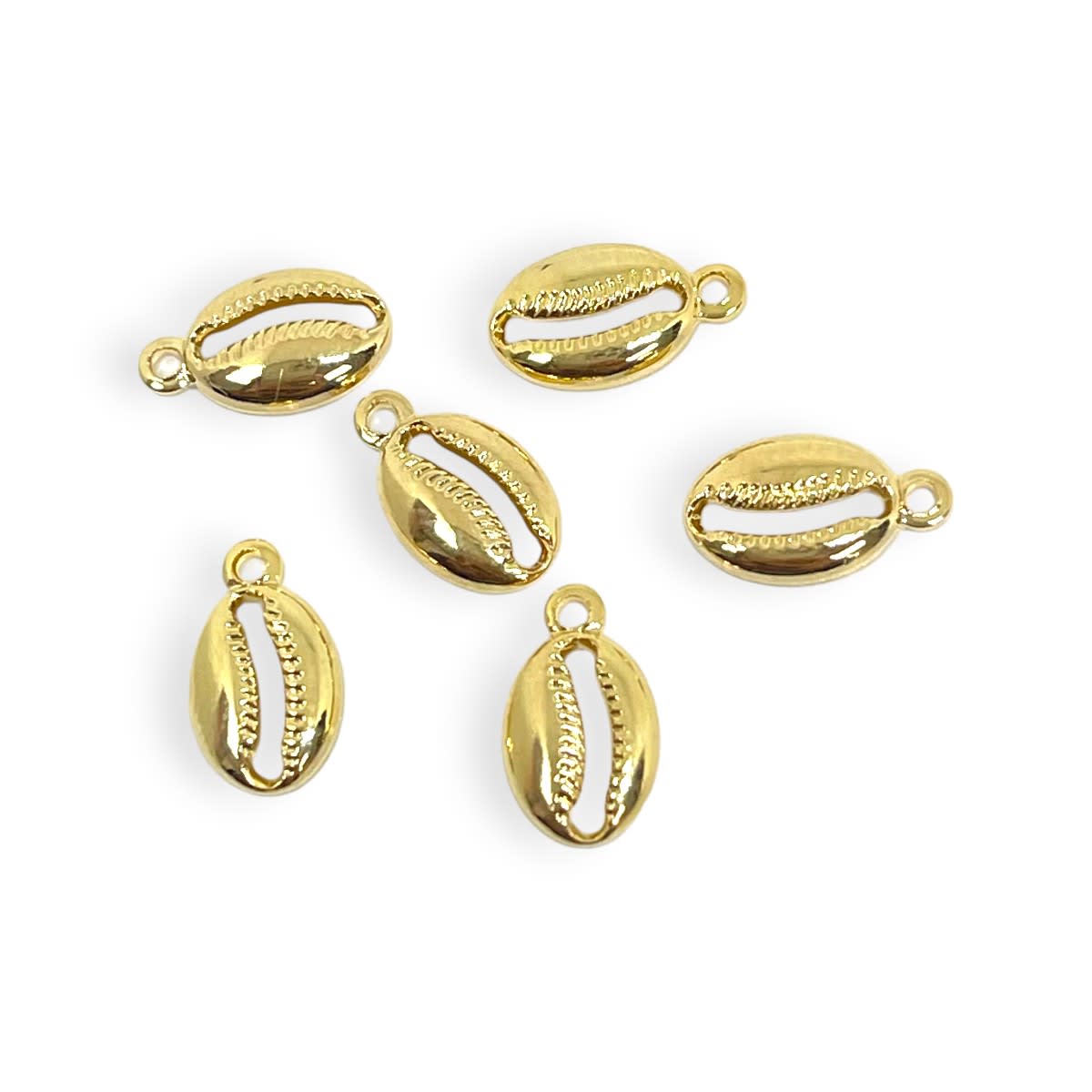 Mini dije concha de cauri 6 mm gold-filled / unidad1