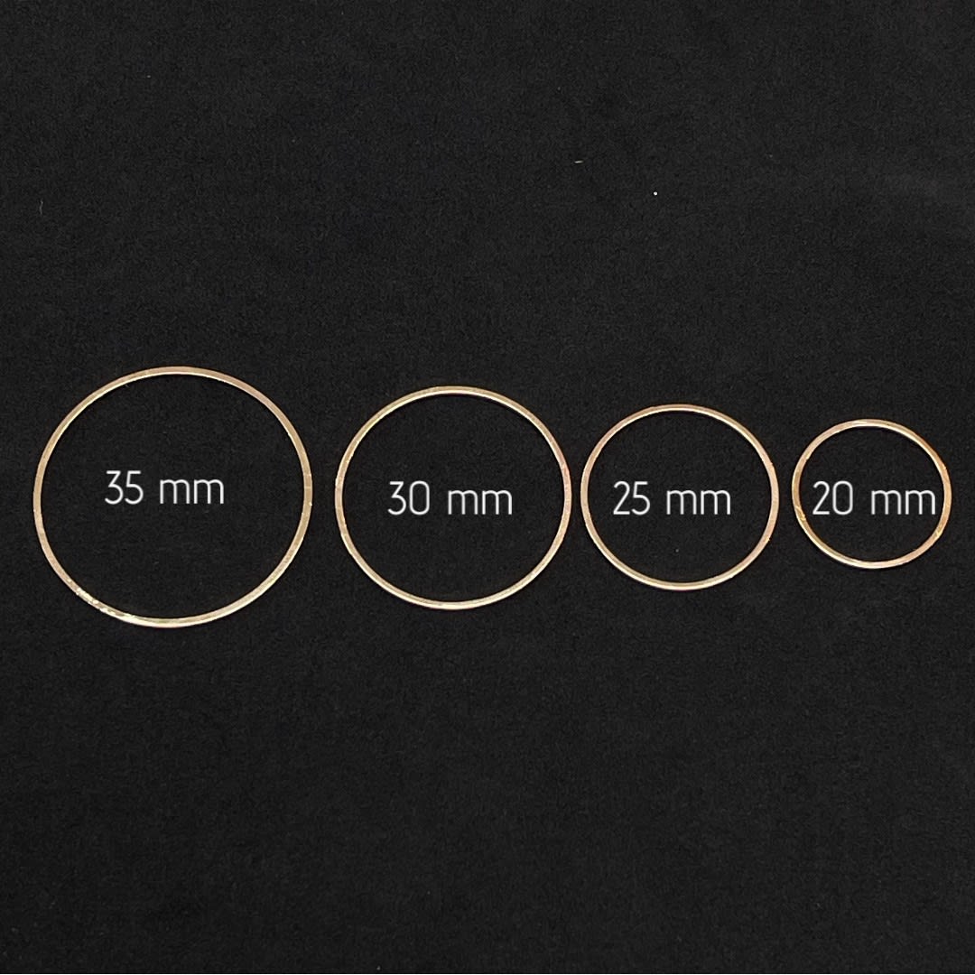 Figura cerrada círculo 35 a 20 mm baño oro / unidad2