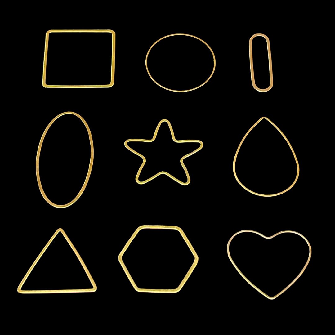 Figuras cerradas surtidas 20 mm aprox  baño oro / unidad2