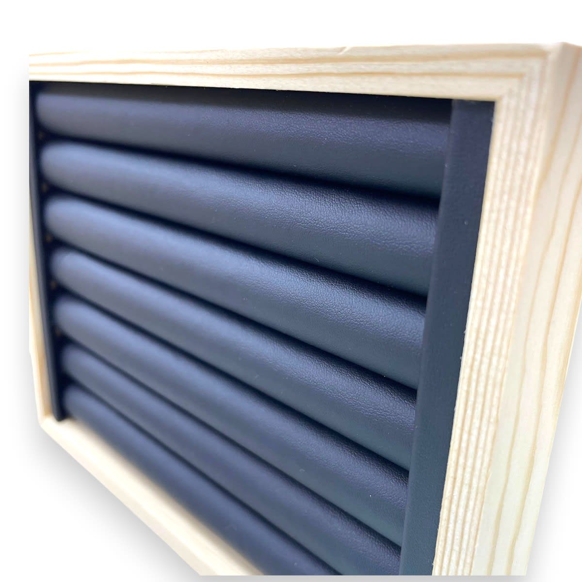 Exhibidor mostrario anillos eco cuero negro madera / unidad3