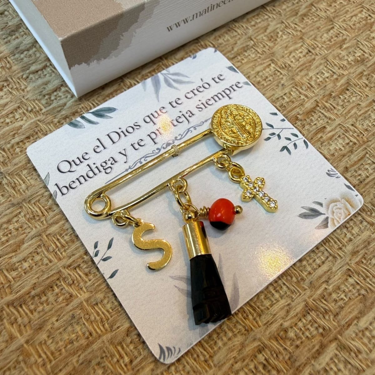 Broche de seguridad alpita protección San Benito personalizado / unidad1