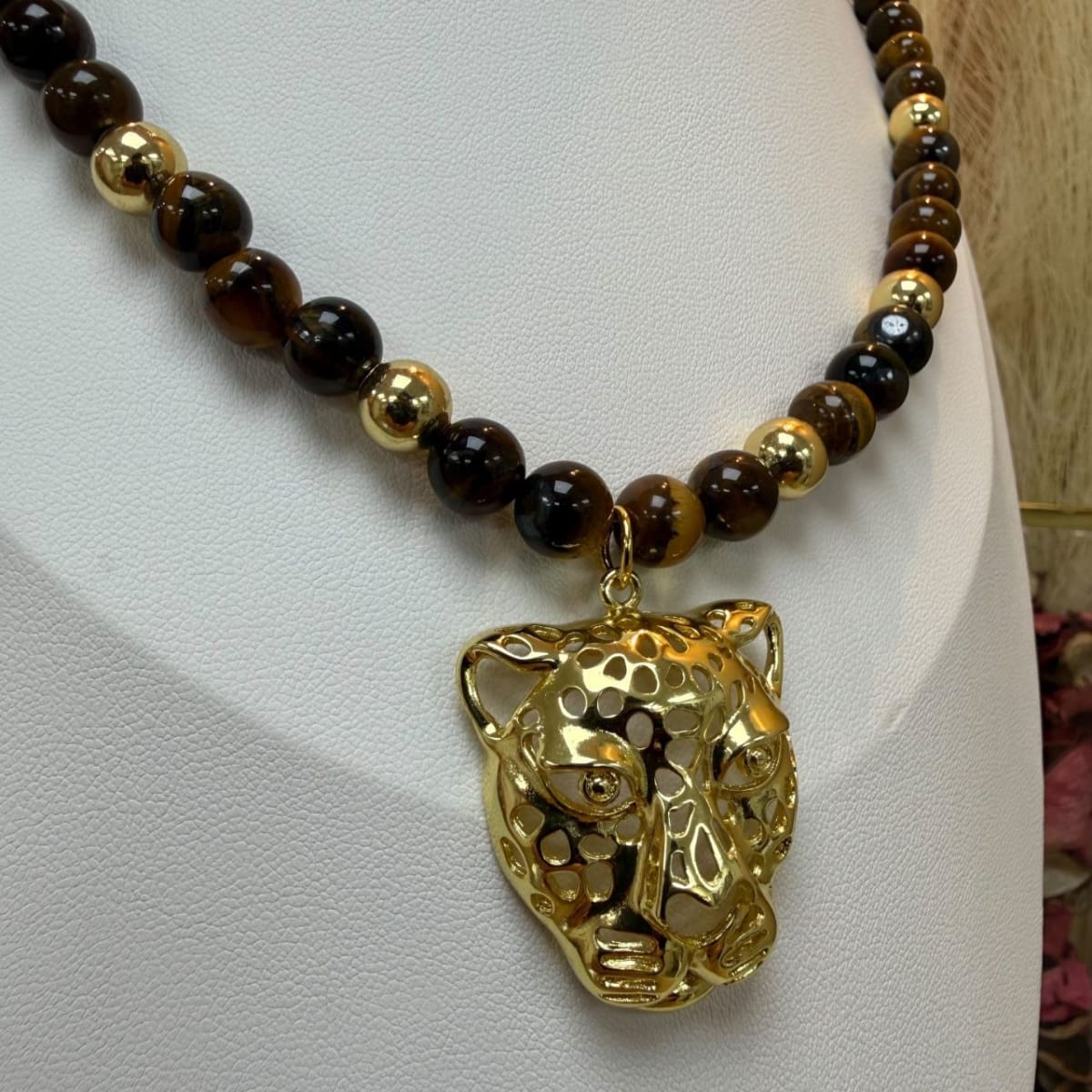 Collar piedra ojo de tigre maxi leopardo baño de oro / unidad1