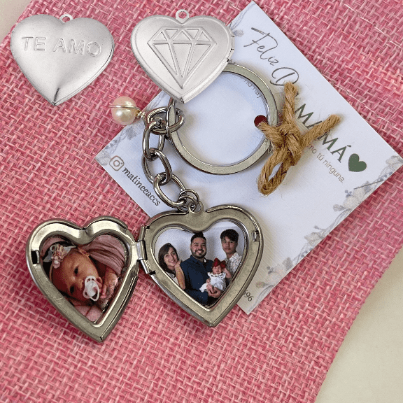 Llavero con relicario corazón dos fotos personalizado plateado / unidad3