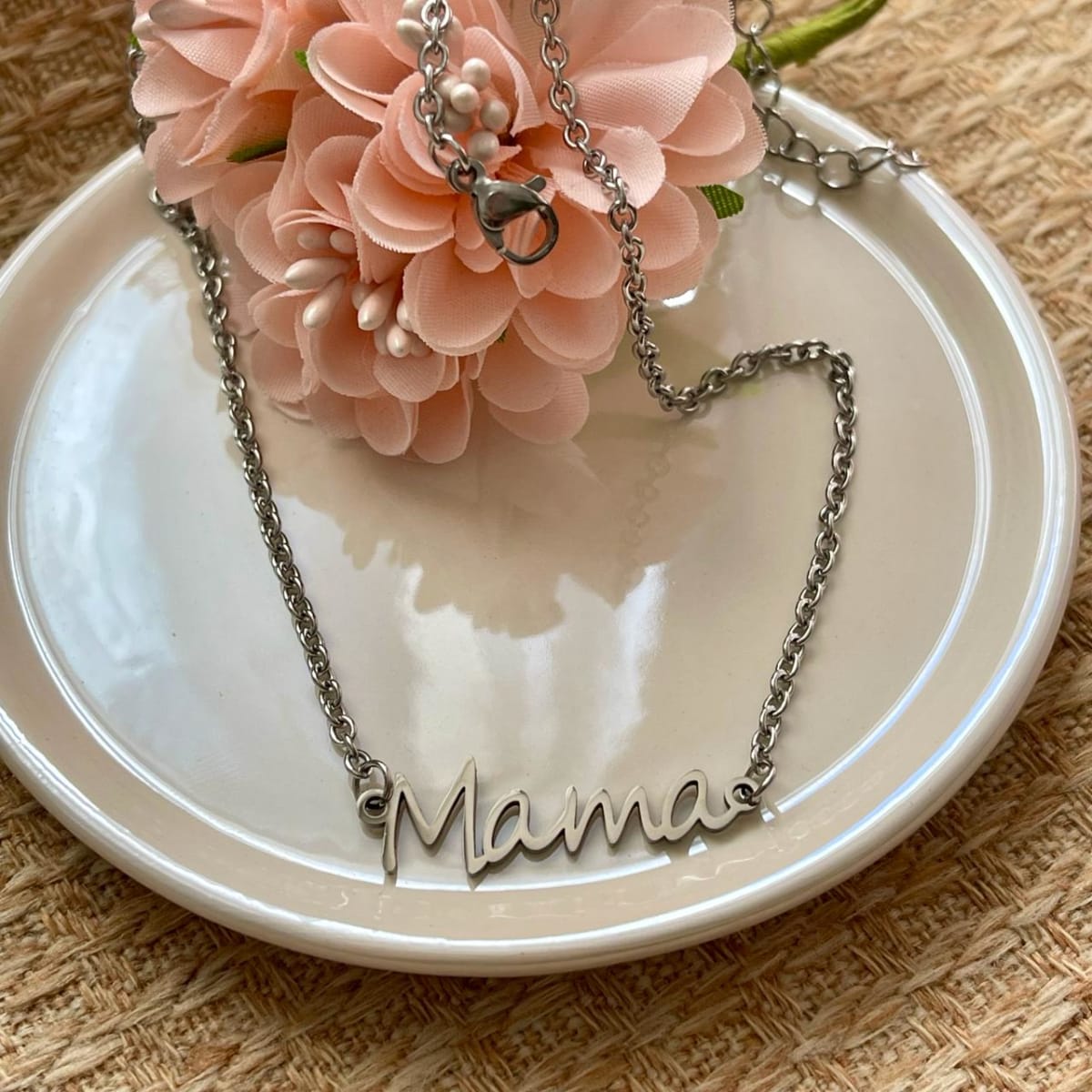 Collar de acero palabra mamá / unidad2