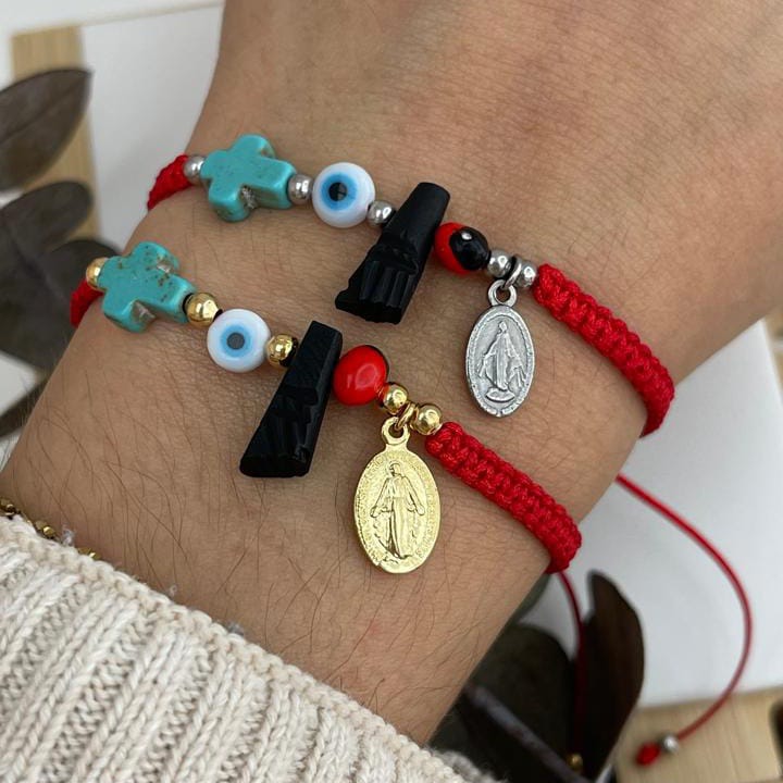 Pulsera hilito rojo de protección / unidad1