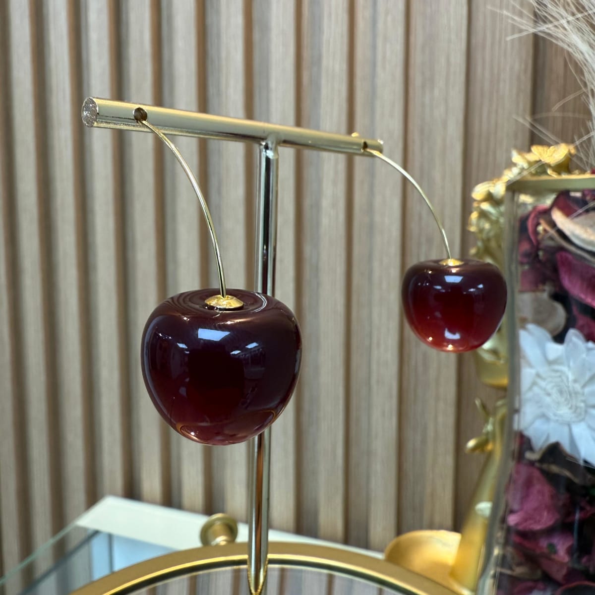 Aros topo maxi colgantes guinda cereza baño de oro / par2