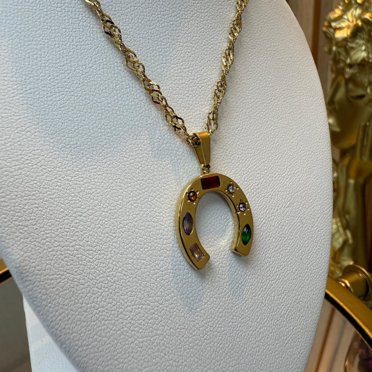 Collar con colgante Herradura zircón acero / unidad2