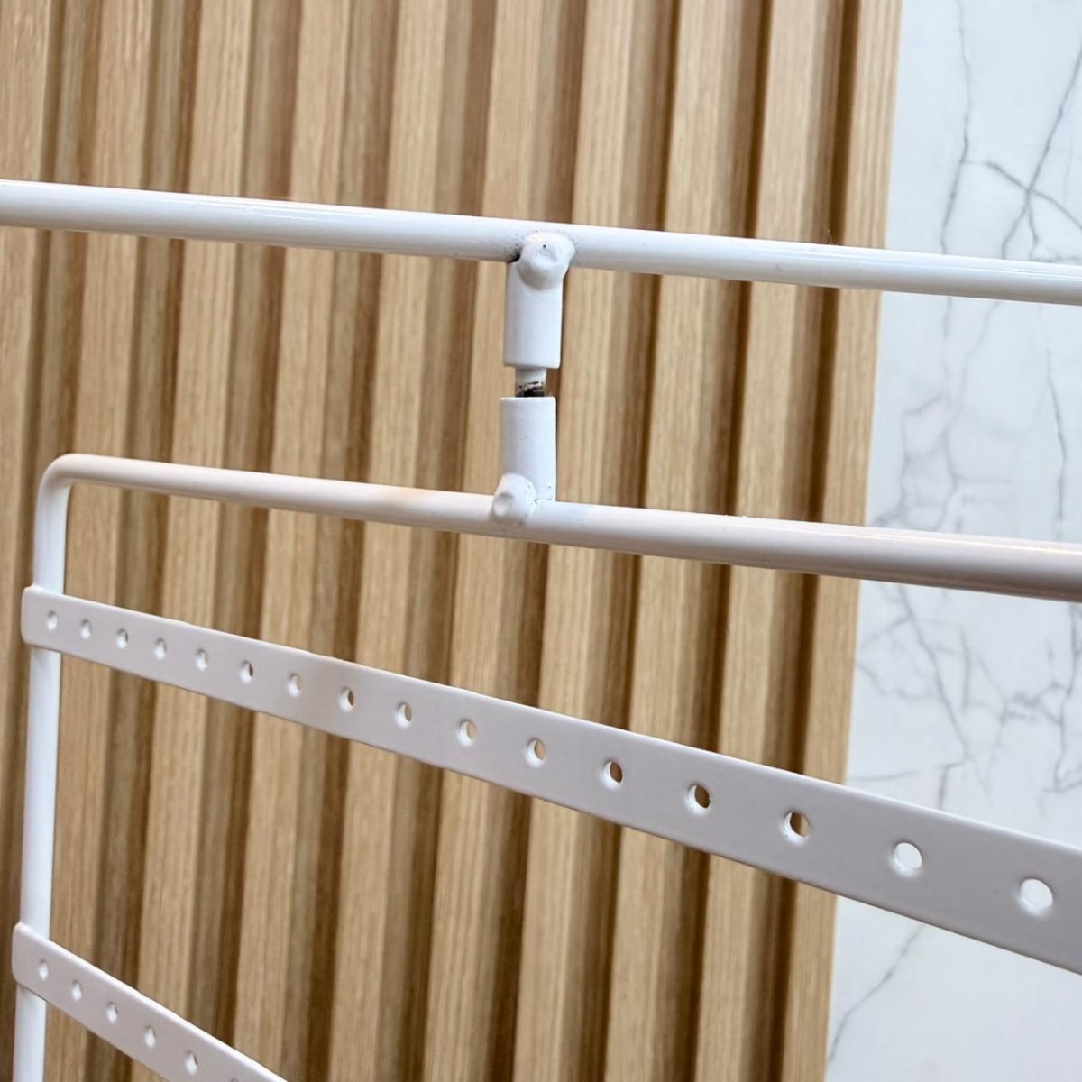 Exhibidor giratorio aros zarcillos 40 pares blanco madera metal / unidad5
