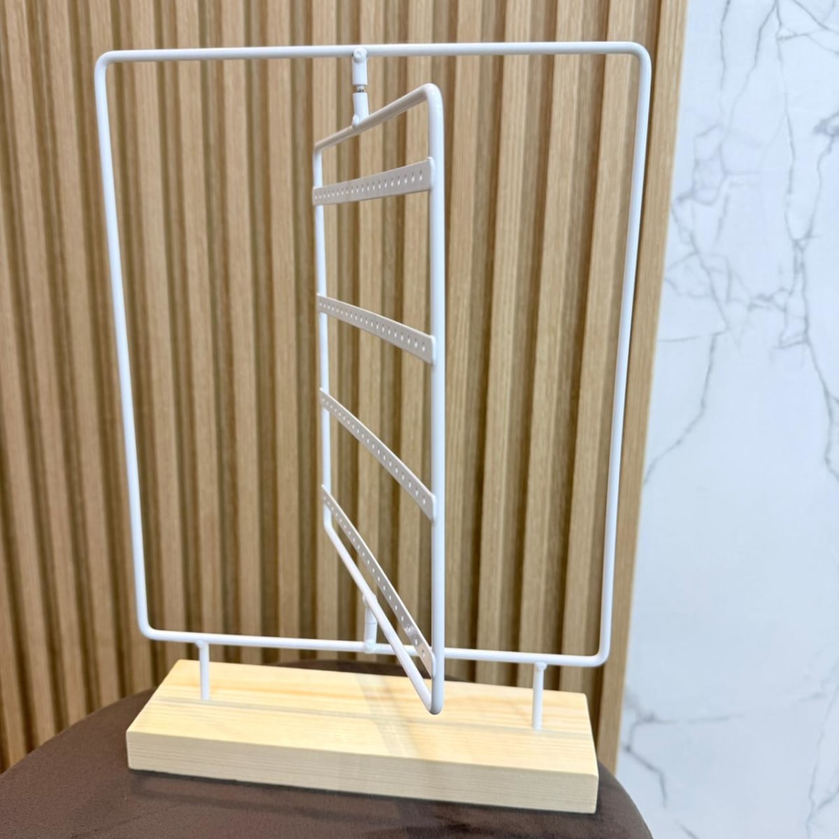 Exhibidor giratorio aros zarcillos 40 pares blanco madera metal / unidad2