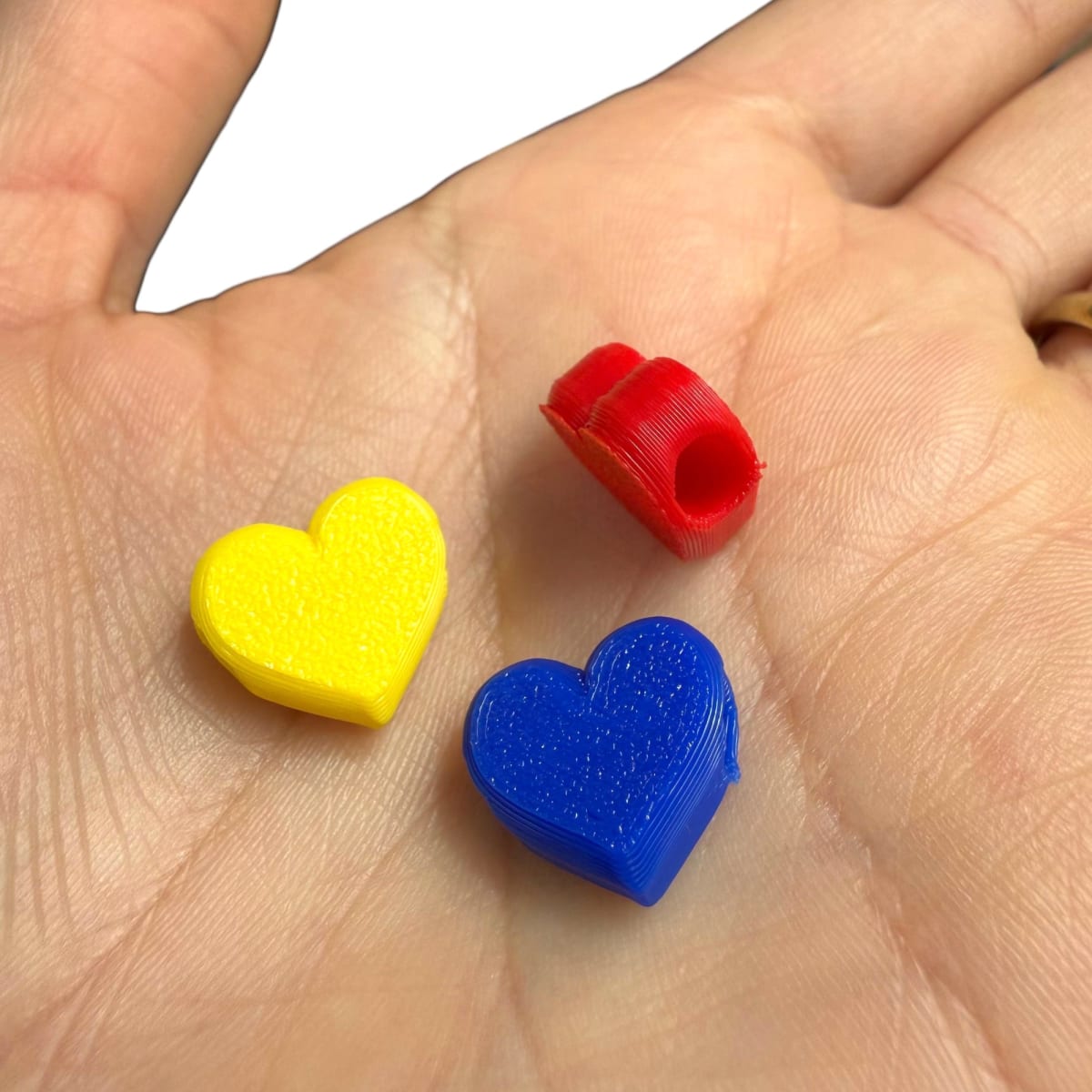 Dije pasador corazón 13x14 mm tricolor venezuela orificio grande acrílico / paq2