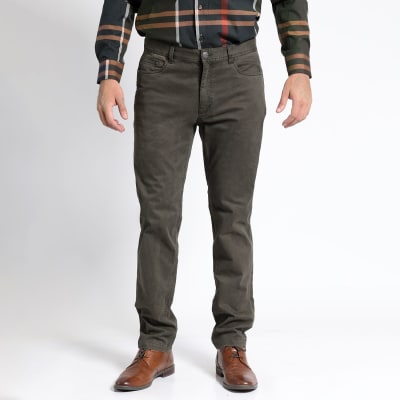 PANTALÓN HOMBRE GABARDINA 5 BOLSILLOS GARMENT DYE VERDE – ESTILO VINTAGE Y COMODIDAD MODERNA I3213N095